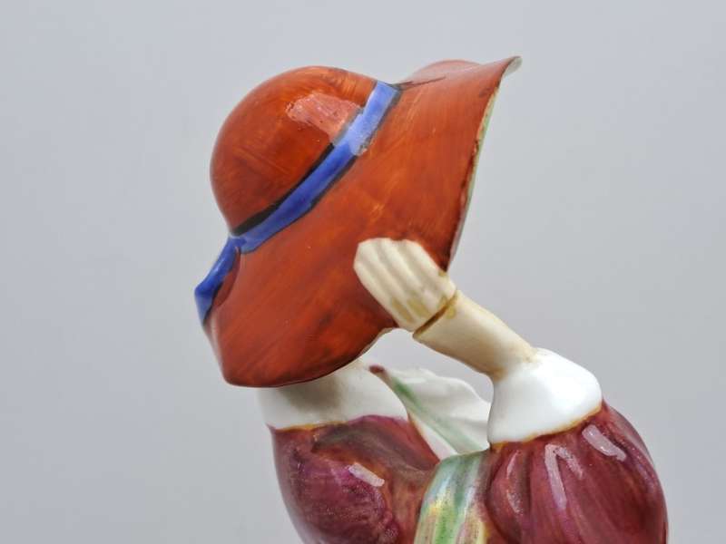 Vintage Royal Doulton Porcelain Figurine `Top of the Gill` HN 1834 -Repaired.