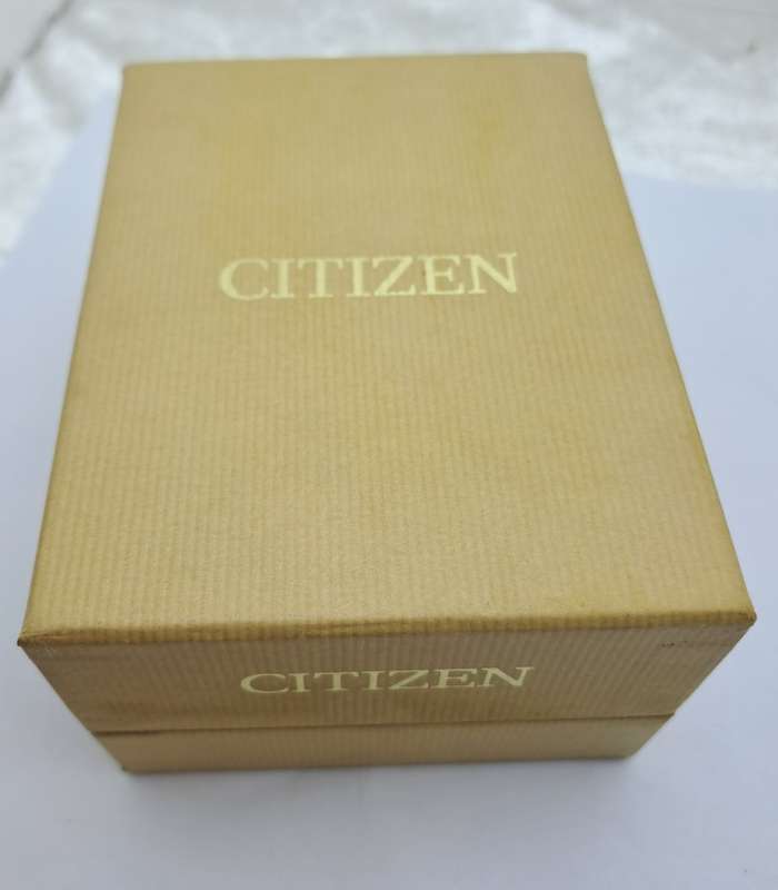 Vintage Citizen WR50 Quartz Ladies Watch -Working -Back Cover engraved -Boxed