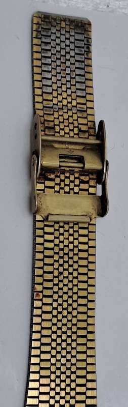 Vintage 1980`s Citizen Quartz  Mens watch 1250-212361-Y Gold tone Day/Date Watch working in case