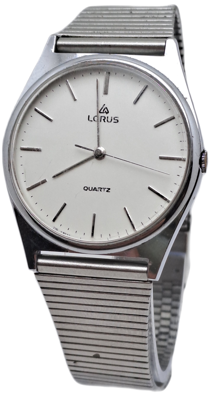 Pre-Owned Men`s 1990`s Lorus Quartz Watch Y131-8010 -Working -Engraved