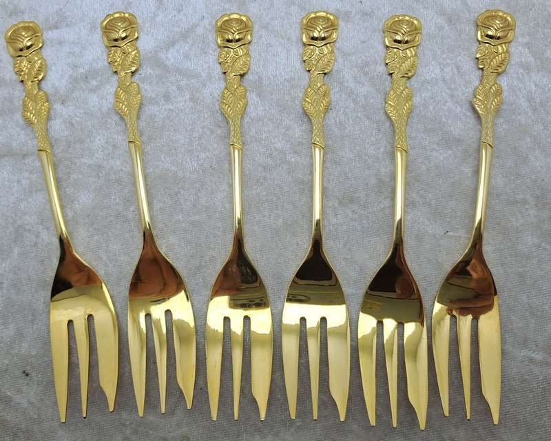 6 EETRITE 24KT Gold Plated Cake Forks. 14cm