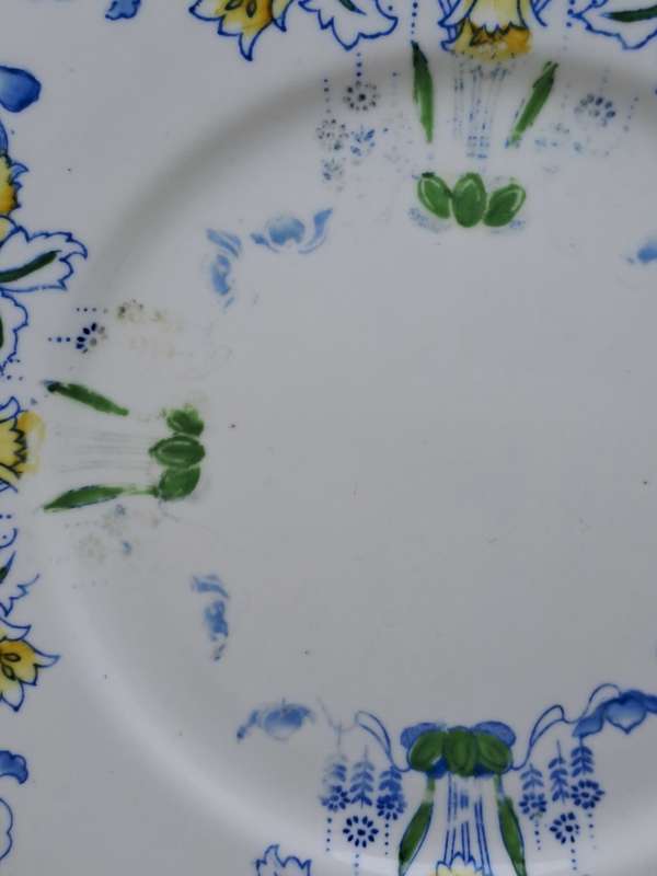 Vintage English Superior BELL CHINA `Bouquet` Plate 162mm x 162mm