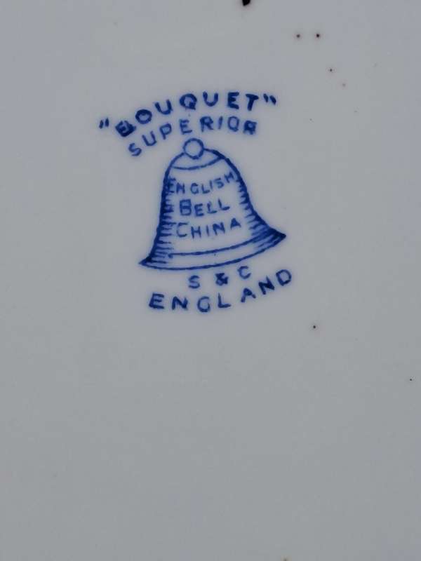 Vintage English Superior BELL CHINA `Bouquet` Plate 162mm x 162mm