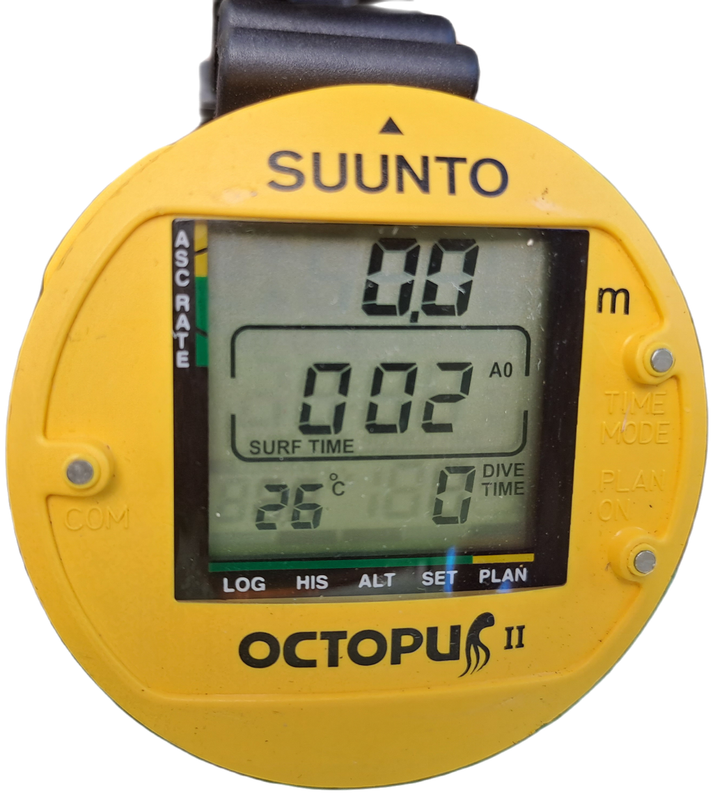 Pre-owned Suunto Octopus II Dive Computer -Working -Good condition -with scratch Guard.