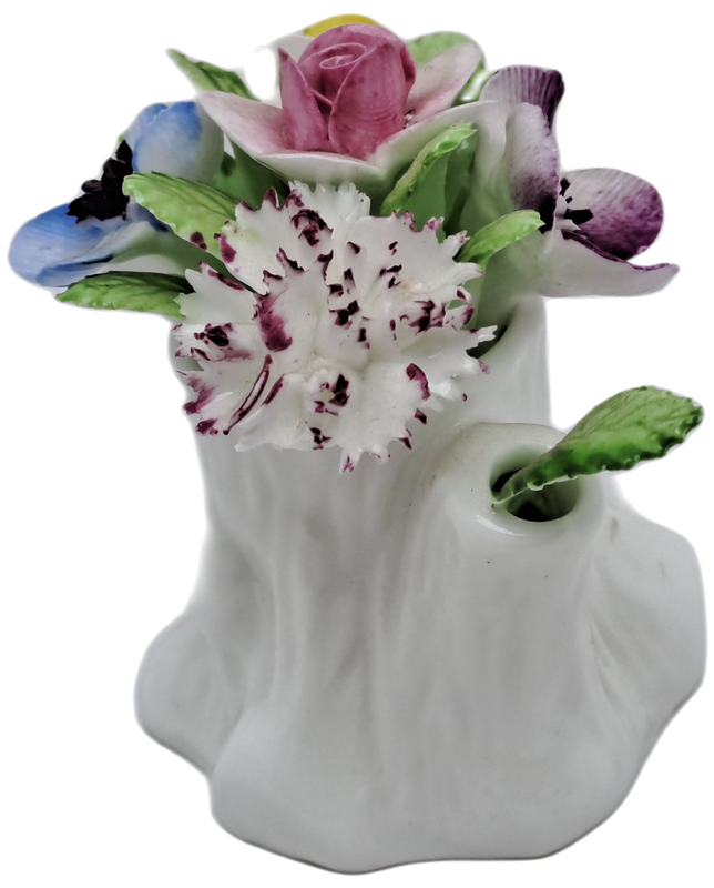 Vintage Royal Doulton Porcelain Flower Bouquet (Posy) - One flower Missing