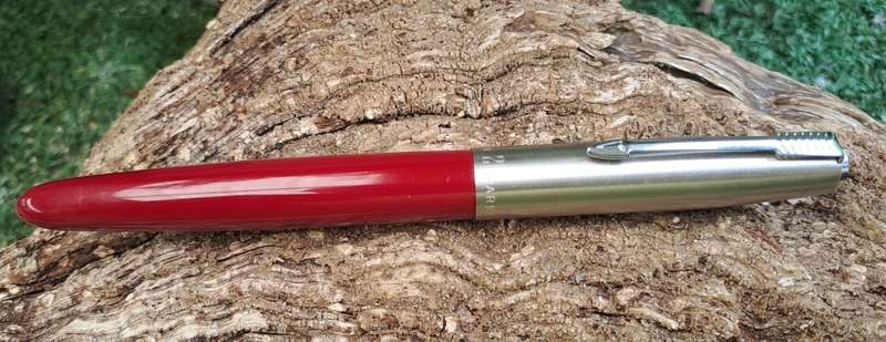 Vintage Parker 21 Fountain pen  with Squeeze Converter INK tested - with case