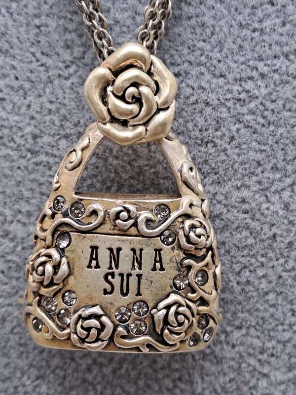 Pre-Owned Anna Sui American fashion designer Necklace with Pendant