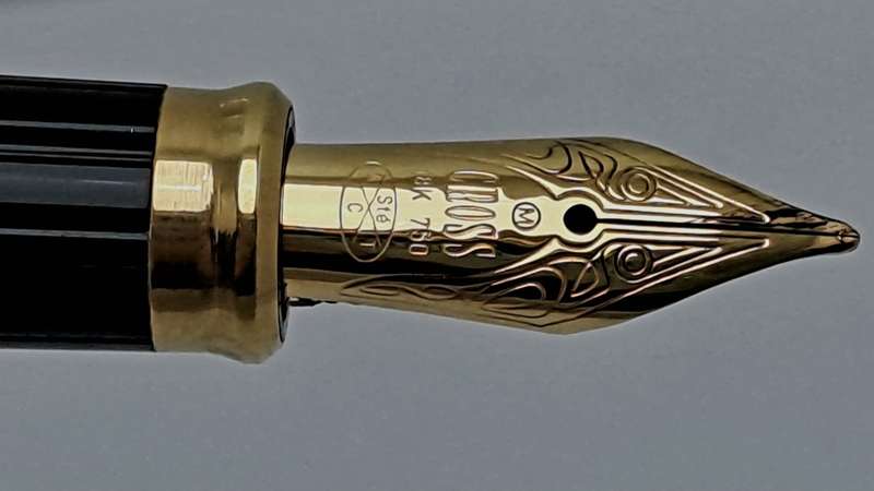Vintage Cross 10kt Rolled Gold Fountain Pen with 18kt 750  Nib-Ink tested -extra converter in Case.