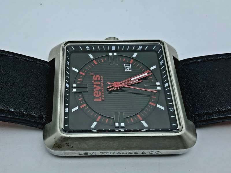 Levi strauss watch outlet