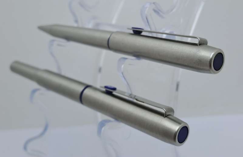 Pre-owned Parker 25 Stainless steel Fountain Pen and Ball point Pen in Parker Case