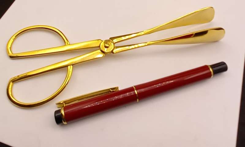 Vintage Food Tongs (Gold / Plated ) 183x55mm Unused - Boxed