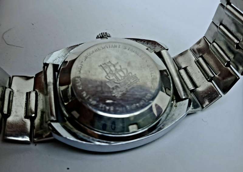 Vintage ZOBO Wrist Fashion Colombre Style Mens watch  -Need service read more