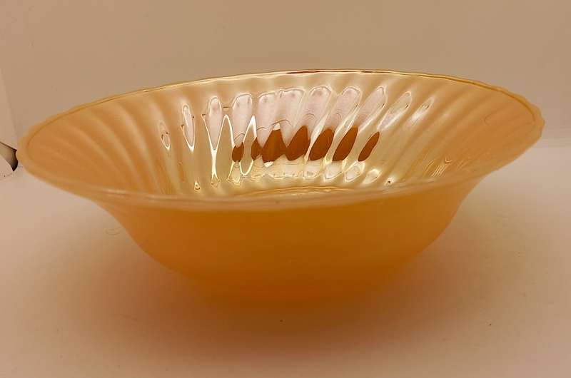 1940 -1950s Vintage Anchor Hocking Fire-King Glass Peach Lusterware SALAD BOWL 6cmx21cm-USA