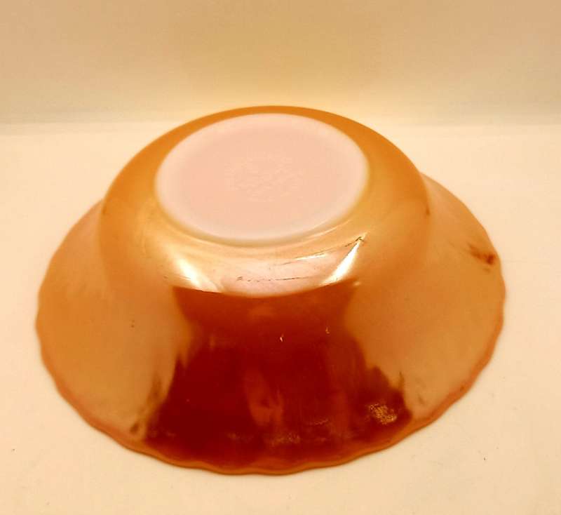 1940 -1950s Vintage Anchor Hocking Fire-King Glass Peach Lusterware SALAD BOWL 6cmx21cm-USA