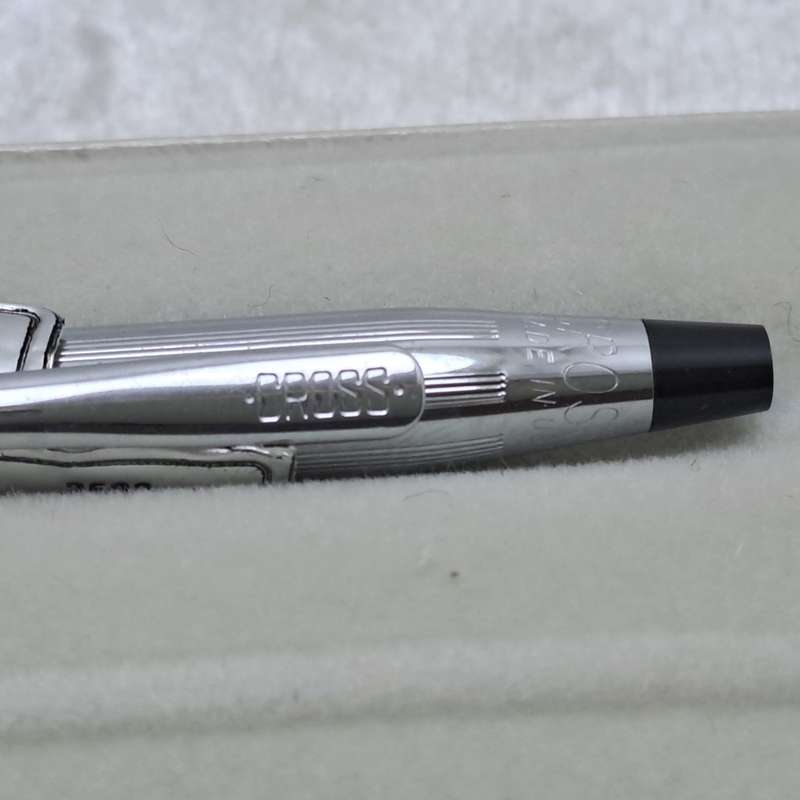 Pre-Owned Cross 3502 Ball Pen Lustrous Chrome -In Case -