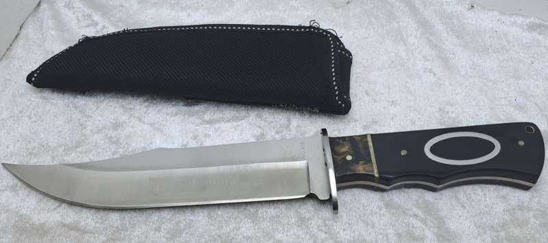 Pre-Owned USA Saber A15 Survival Knife with Sheath -Columbia Jinlang Co.