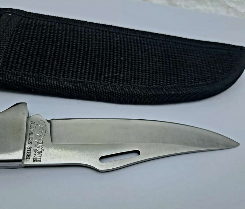 Pre-Owned Columbia Fujunjie USA Folding Knife with Canvas Sheath