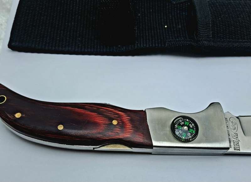 Pre-Owned Columbia Fujunjie USA Folding Knife with Canvas Sheath