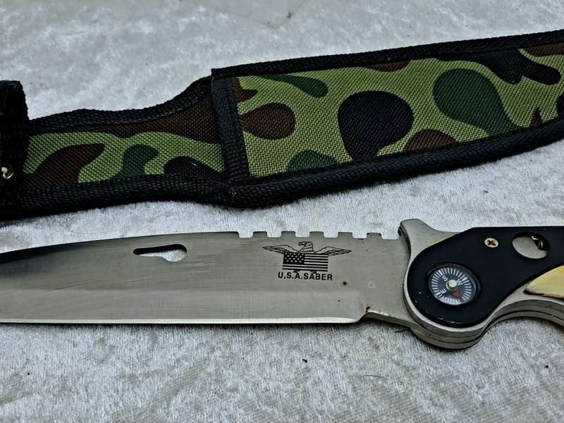 Pre-Owned USA Saber Survival Knife with Canvas Sheath