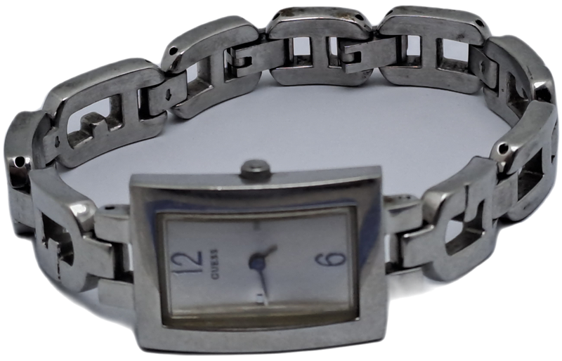 Pre-owned Ladies GUESS Quartz Stainless Steel watch - Working-Japan Movement