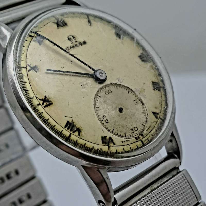 Vintage 1930`s Omega Windup watch -WORKING but needs Restoration 15 Jewels