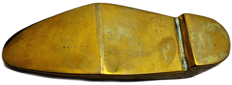 2 Different Brass Shoe Ashtrays  Made in India 10cm and 8,8cm