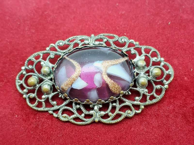 Vintage Metal Brooch -5,2cm x3cm