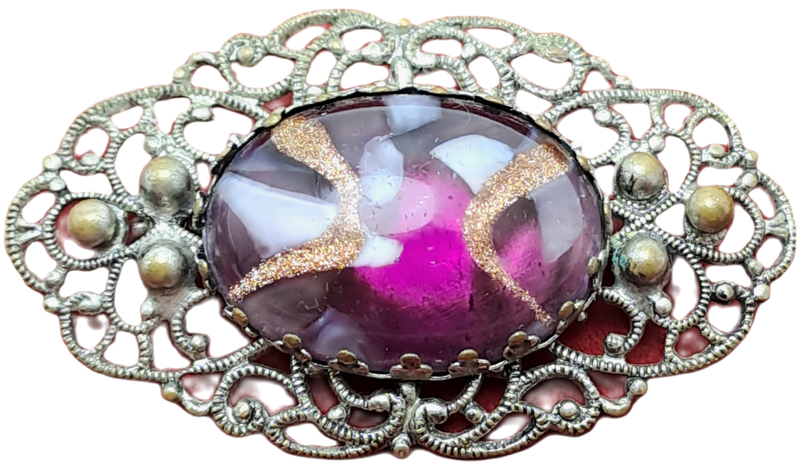 Vintage Metal Brooch -5,2cm x3cm