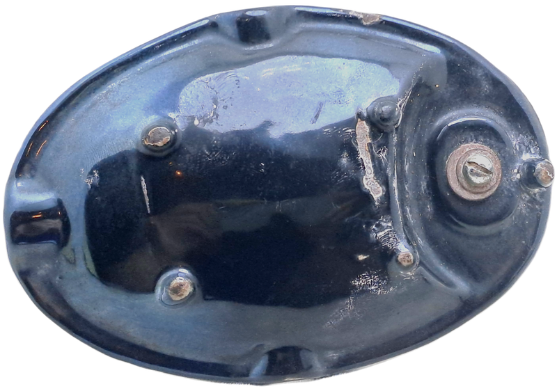 a Vintage Metal Ashtray with Figurine 95x140x95mm