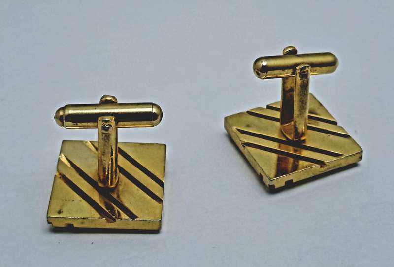 A Pair of Vintage Cufflinks - No Box