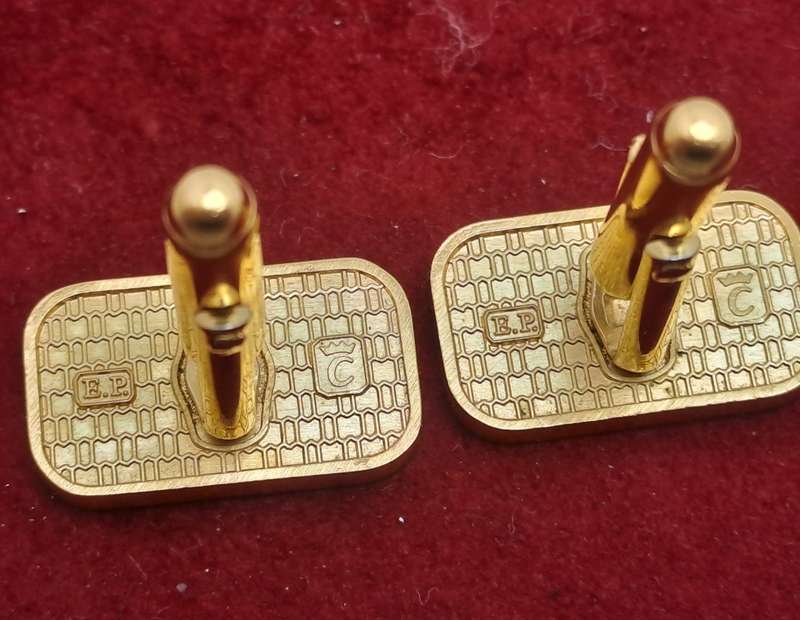 A Pair of Vintage M&R ENGINEERING Cufflinks - No Box
