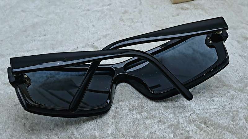 Pre-Owned CHANEL  Designer Sunglasses 5067  -Made in Italy-Black