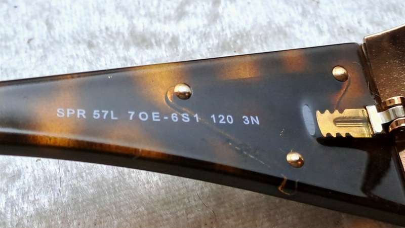 Pre -Owned Prada Milano Sunglasses with Case Made in Italy -SPR 57L 70E-6S1  120 3N