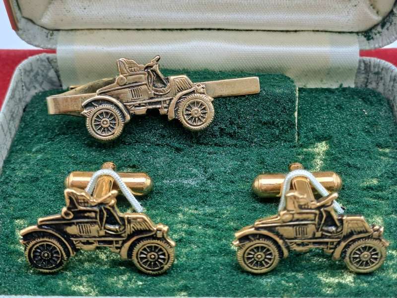 Vintage Old Car Cufflink -Tie Clip set -Boxed