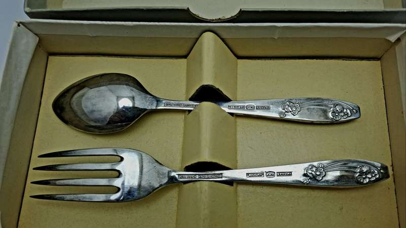 Vintage Reg.Design Priestley & Moore Sheffield England EPNS A1 Kiddies Cutlery Fork and spoon -boxed
