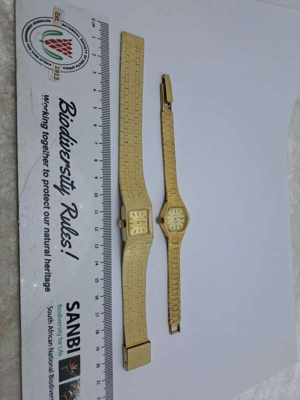Two Vintage SWISS  Grovana Ladies Gold Plated Mechanical Watches each with 17 Jewels -NOT WORKING