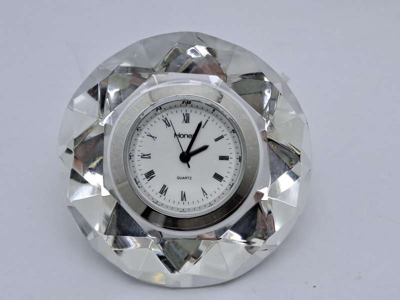 Chrystal HONEY Diamond Table Quartz Clock.Working -Boxed