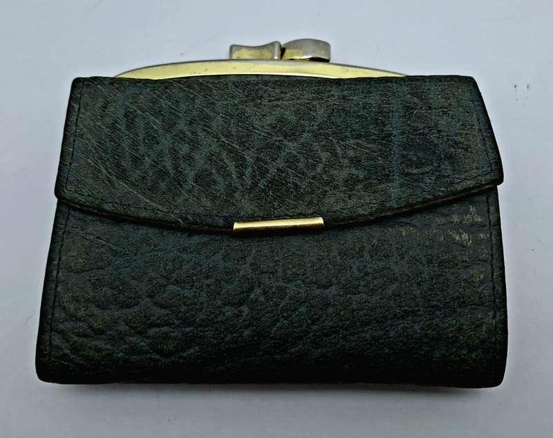 Vintage Genuine Wild Buffalo Leather Handmade Ladies wallet for Notes and Coins