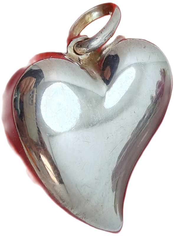 Vintage Sterling Silver Heart Pendant- Unused with No Engraving on It -7,85 Grams