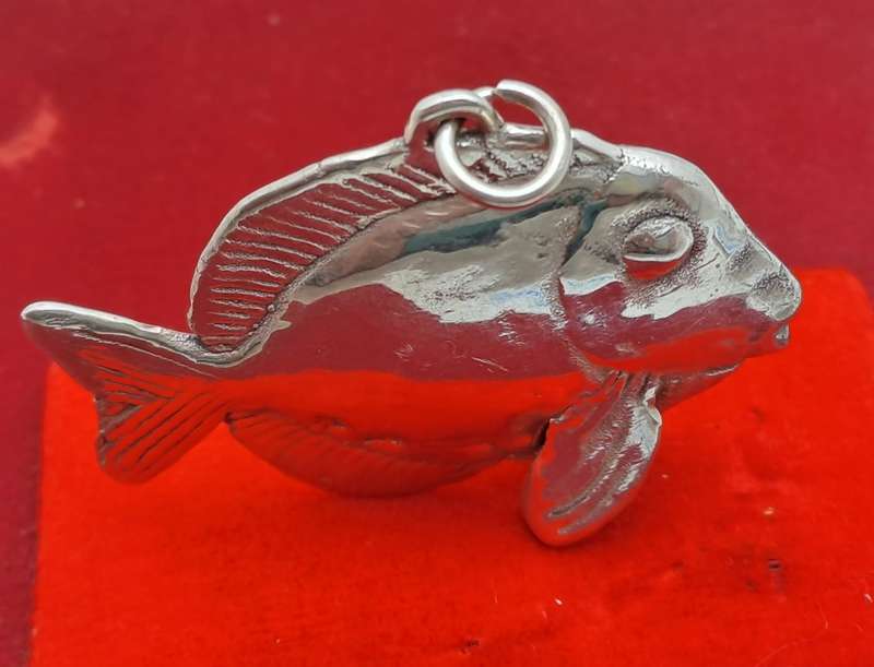 Vintage Sterling Silver Fish Pendant- Unused with No Engraving on It -8,37 Grams