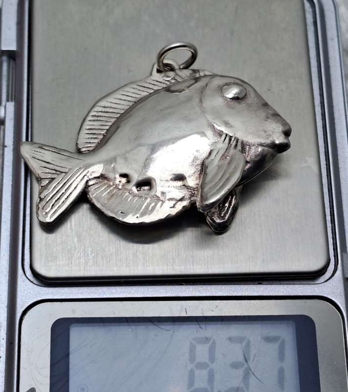 Vintage Sterling Silver Fish Pendant- Unused with No Engraving on It -8,37 Grams