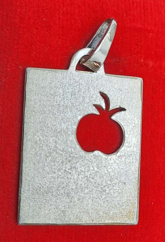 Vintage Sterling Silver Disc with Apple Pendant- Unused with No Engraving on It -3,64 Grams