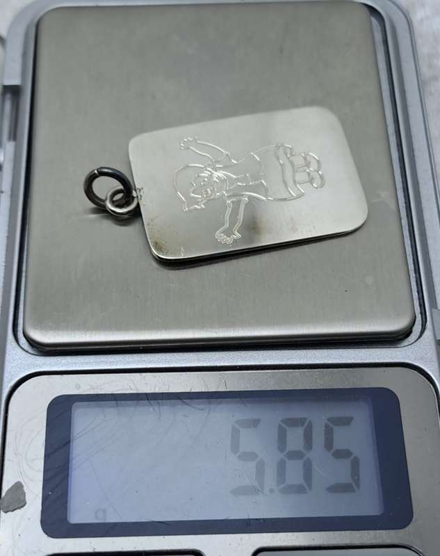 Vintage Sterling Silver Disc with Heidi Pendant- Unused with No Engraving on It -5,85 Grams.