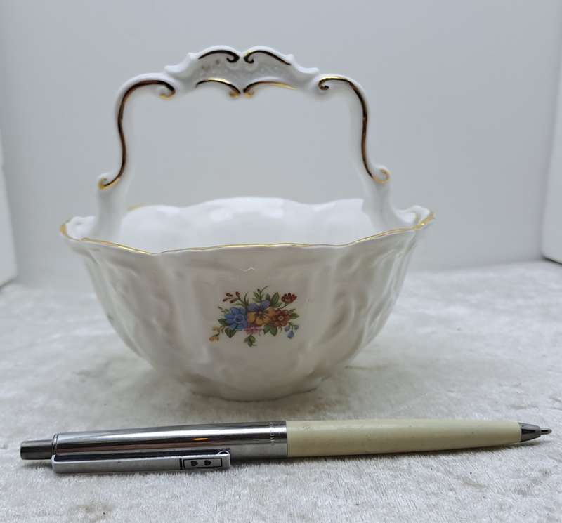 Vintage Queens Rosina Fine Bone China Sugar Basket made in England