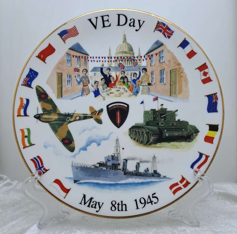 1945-1995 To Commemorate the cessation of the War in Europe and the Far East bone China Sevarg Plate