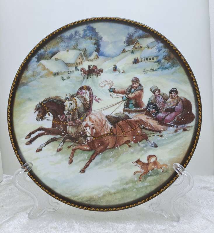A Vintage Life in Russia Winter Sleigh Ride Decorative Porcelain Plate.