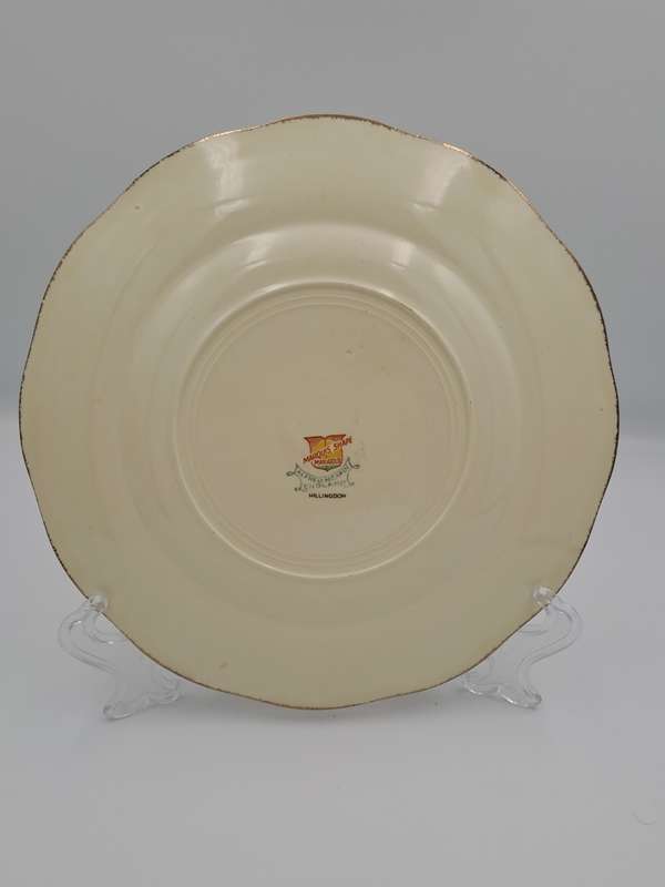 Vintage 1930`s Alfred Meakin Marquis Shape Marigold Dinner Plate Millingdon 23cm