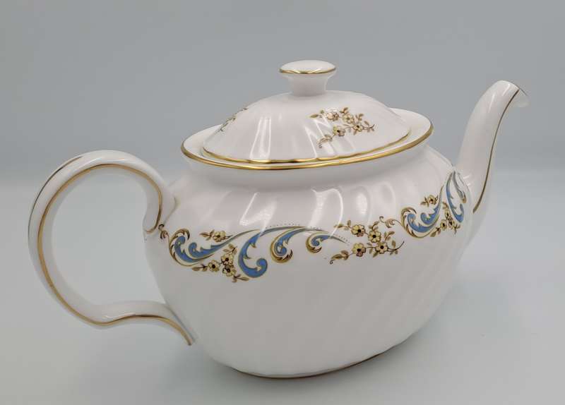 Vintage Royal Grafton MARLBOROUGH Large Tea Pot -Fine Bone China