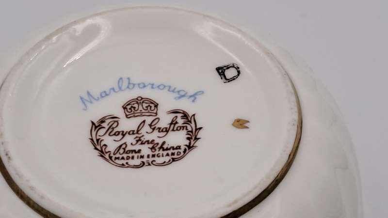 Vintage Royal Grafton MARLBOROUGH Pattern Sugar Bowl and Creamer -Fine Bone China (tiny Chip)