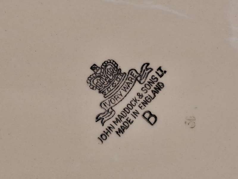 Vintage C.1945 Ivory Ware Cairo Minerva John Maddock & Sons -England - Oval Plate 30cmX24cm